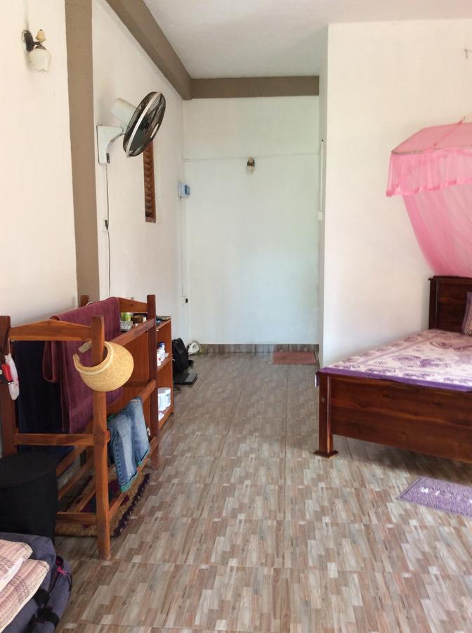 Appartamento Sunshine Cafe Tangalle Esterno foto
