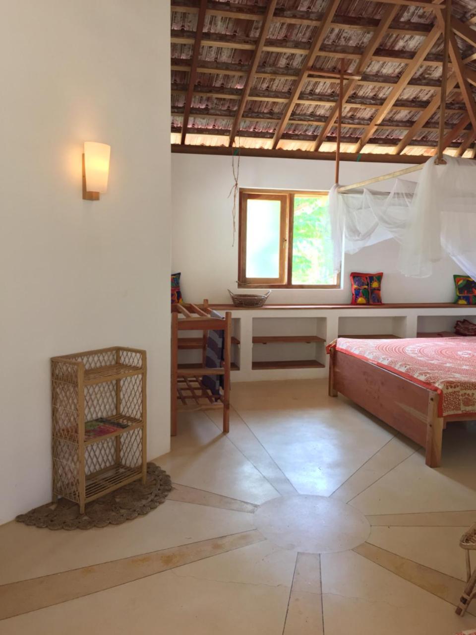 Appartamento Sunshine Cafe Tangalle Esterno foto