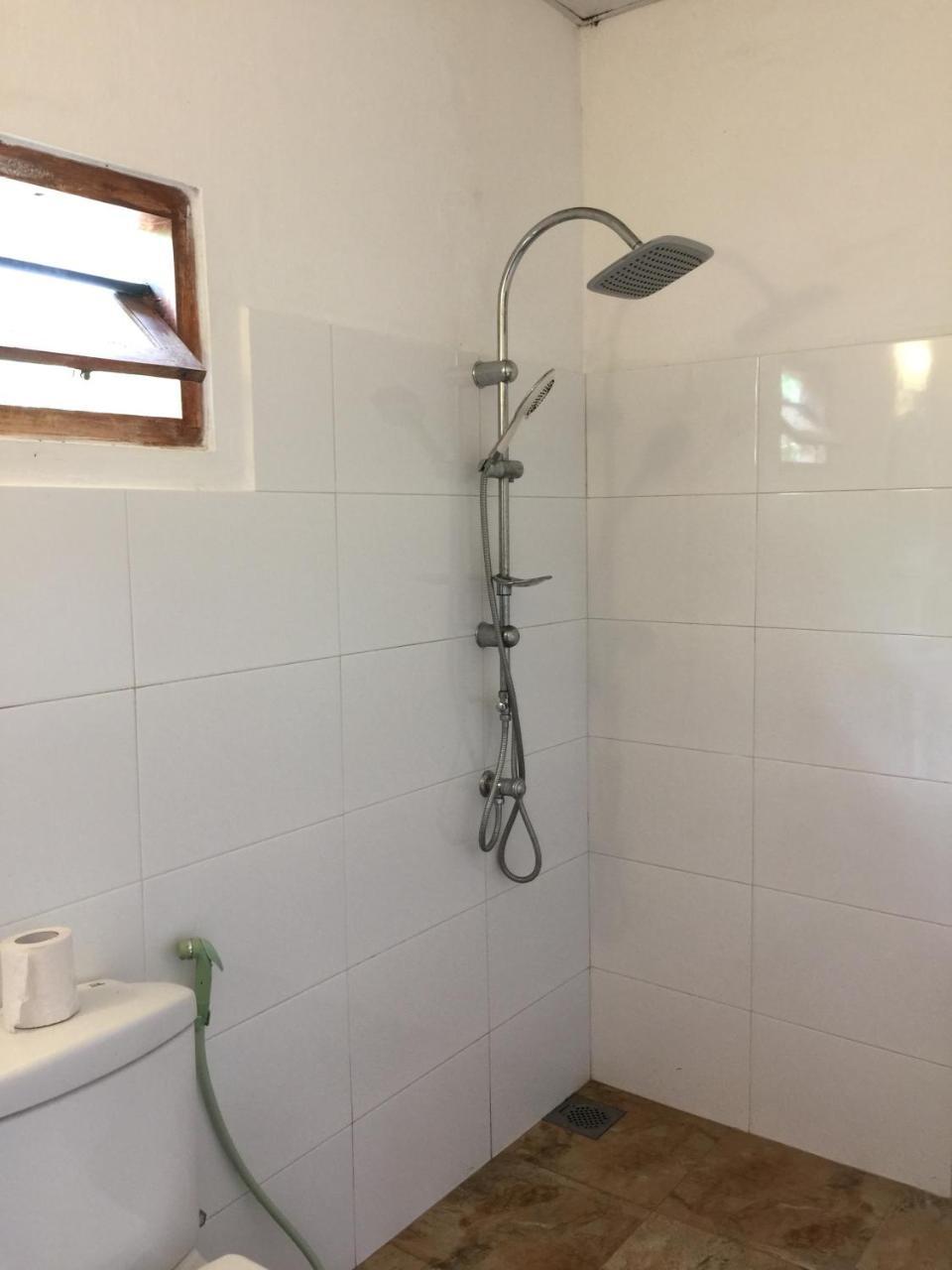 Appartamento Sunshine Cafe Tangalle Esterno foto
